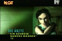 Lara dans la vido du groupe 'Die rzte'